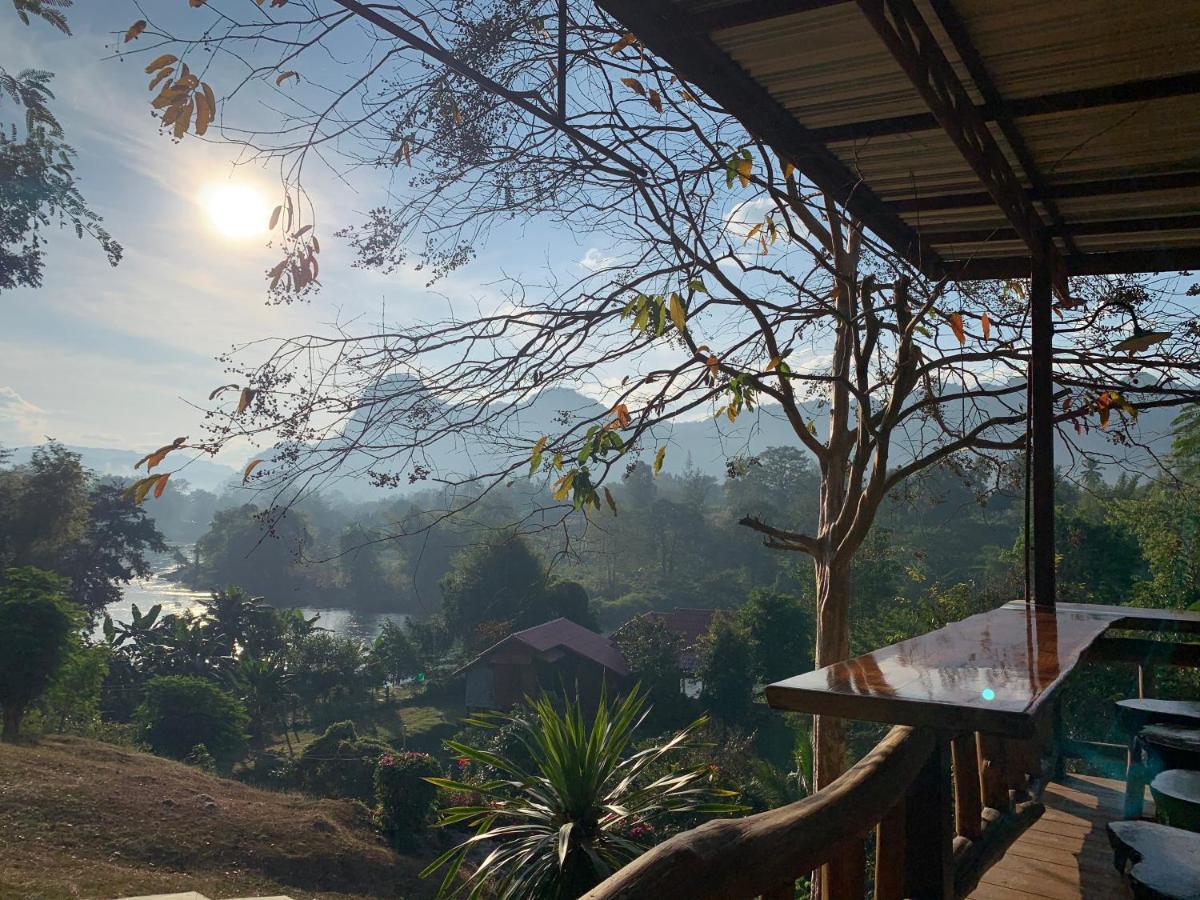 Baanrai Khunya บ้านไร่คุณย่า Ban Huai Maenam Noi Exterior photo