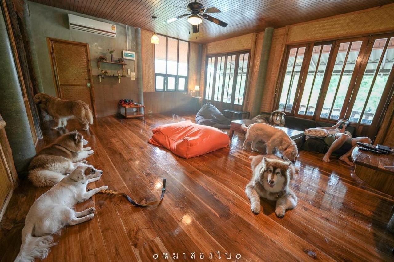 Baanrai Khunya บ้านไร่คุณย่า Ban Huai Maenam Noi Exterior photo